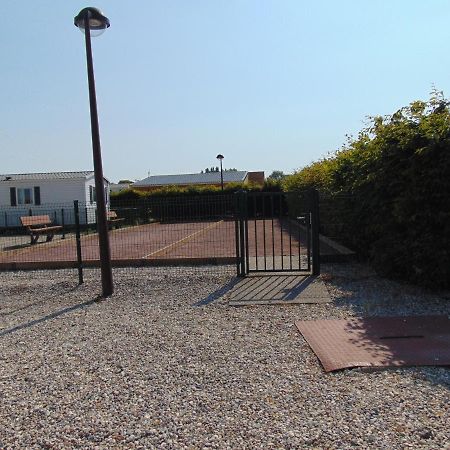 Belle Etoile Hotel Biville-sur-Mer Bagian luar foto